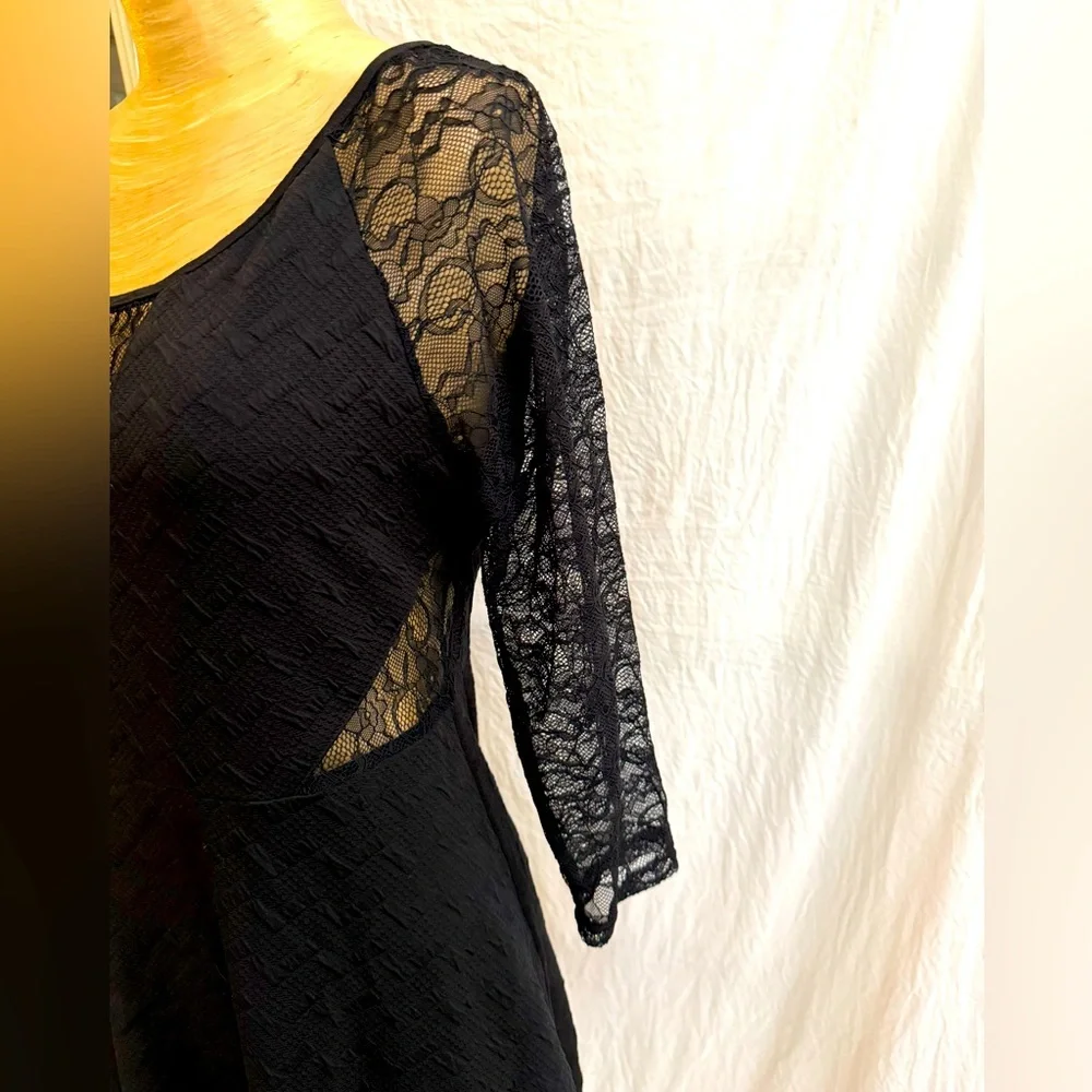 En Crème little black dress. M - Picture 2 of 8